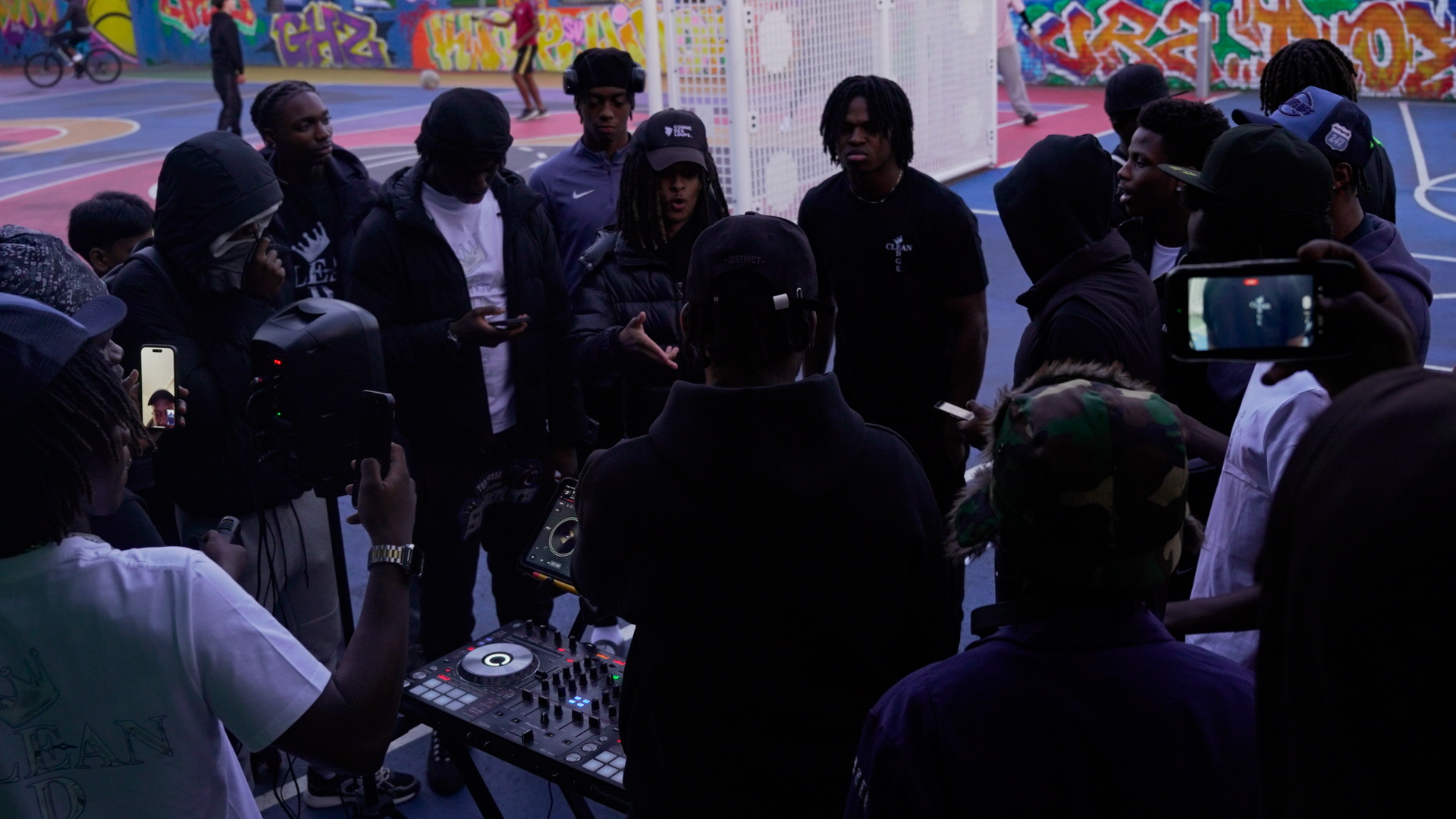 CL3ANEDGE x VY-SHUN. Photo: Harrison Piers